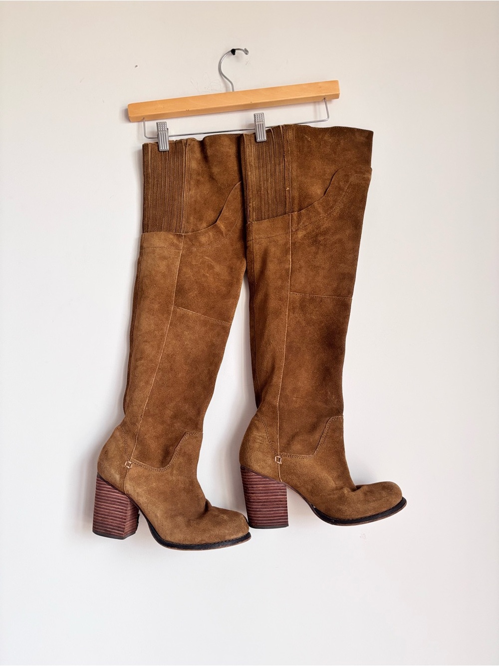 Lumiani Tan Suede Over The Knee High Heel Boots Size 8.5M